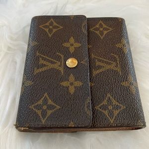Authentic Louis Vuitton Compact Wallet